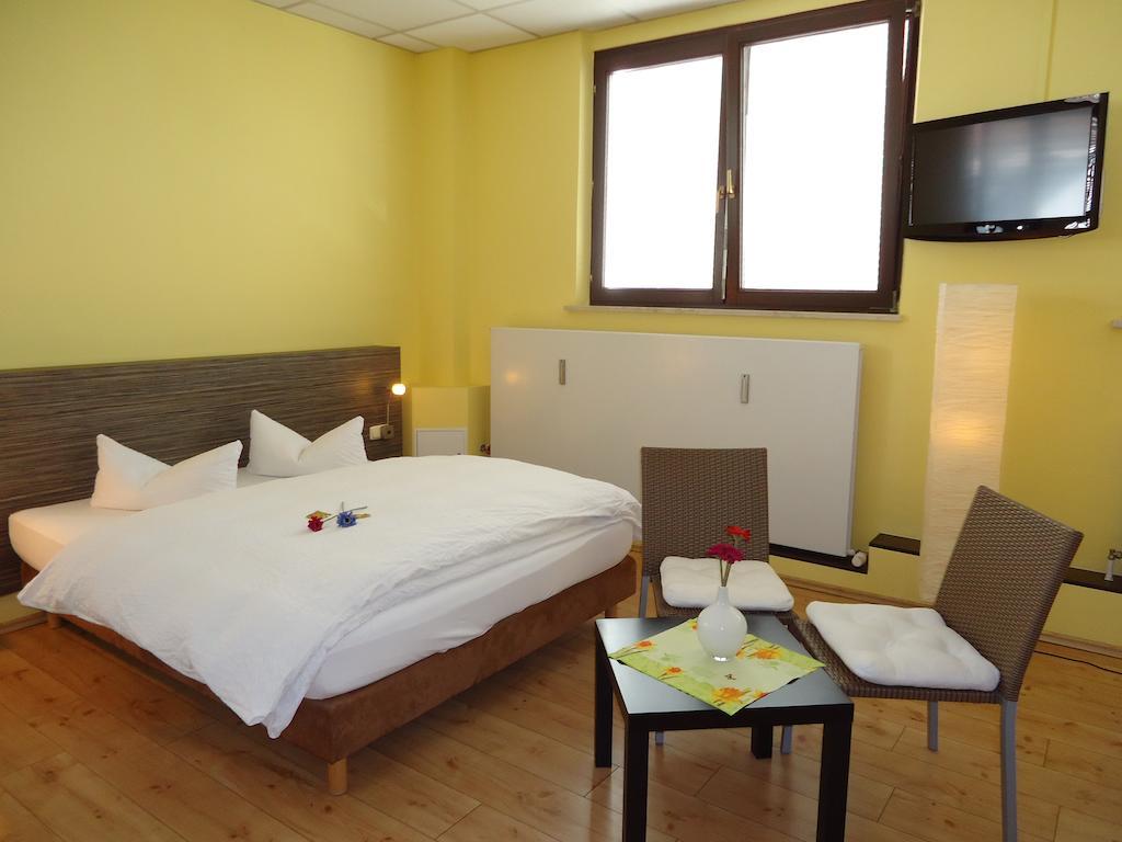 Stadthotel Regensburg Room photo
